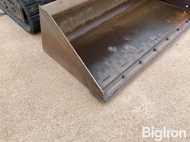 2012-bobcat-t190-image-19