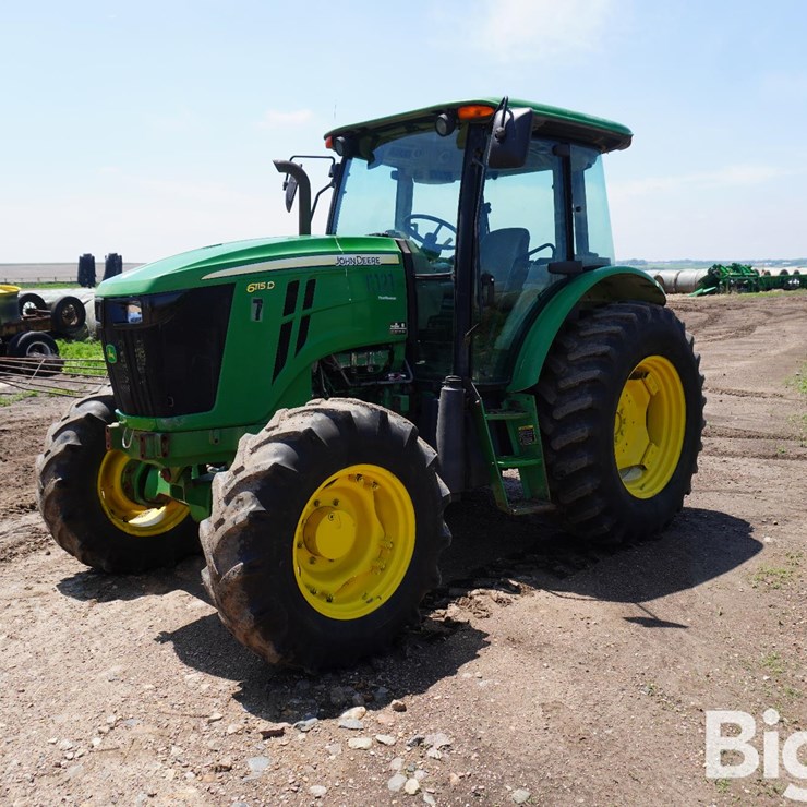 JOHN DEERE 6115D