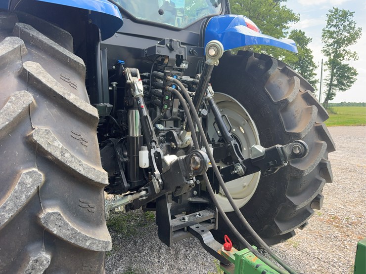 new-holland-t6.160-image-17