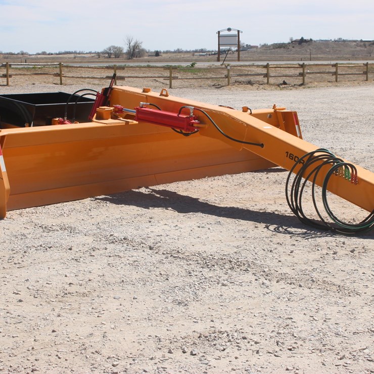 #1015 • INDUSTRIOUS AMERICA 160R 12ft Grader Blade