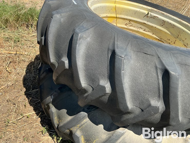 john-deere-10-image-12