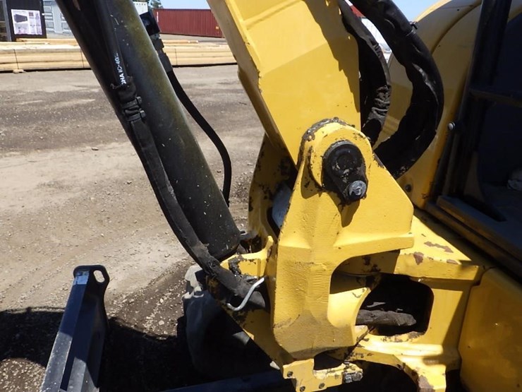 caterpillar-305e2-image-18