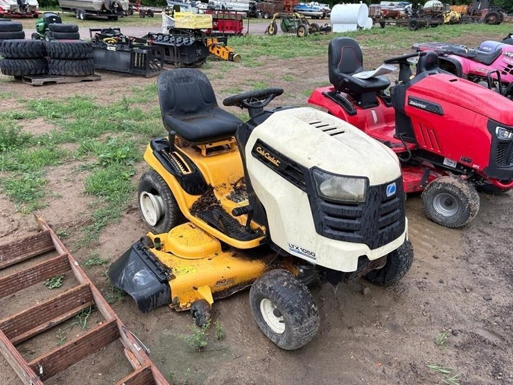 cub-cadet-1050-image-3