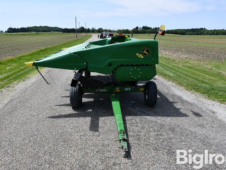 2025-john-deere-6-image-8