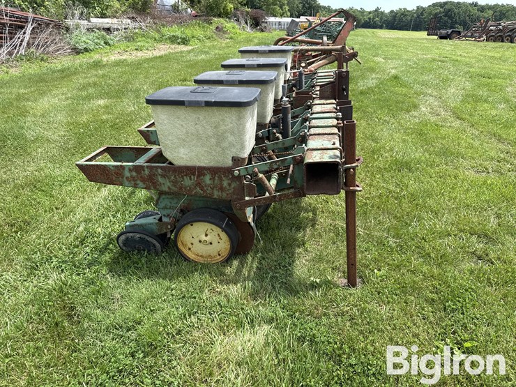 john-deere-7000-image-4
