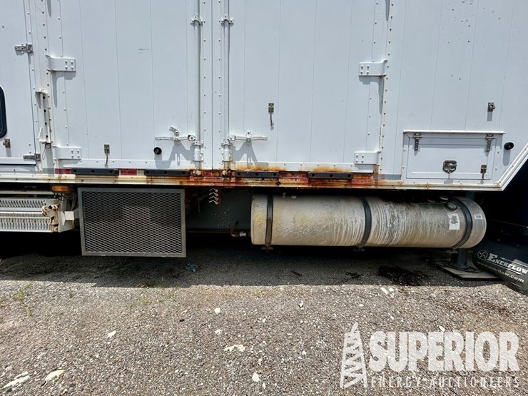 2011-caterpillar-c7-image-28
