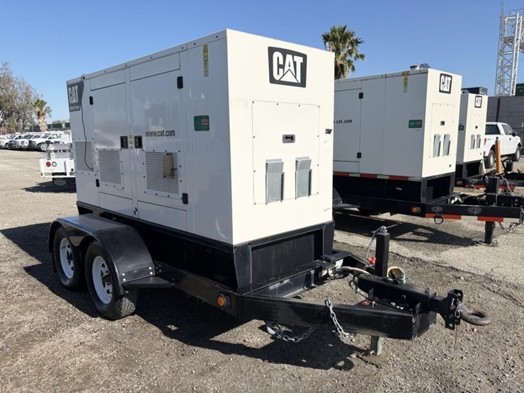 2009-caterpillar-xq60-6-image-2