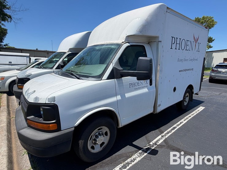 2011-chevrolet-express-g3500-image-1
