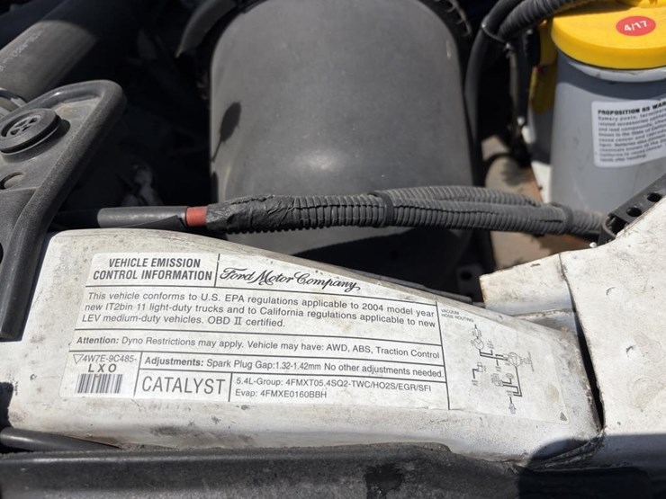 2004-ford-f250-image-9