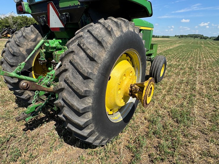 john-deere-4630-image-16