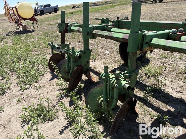 6r30"-ditcher-image-16