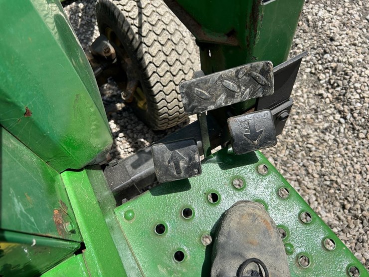 john-deere-755-image-25