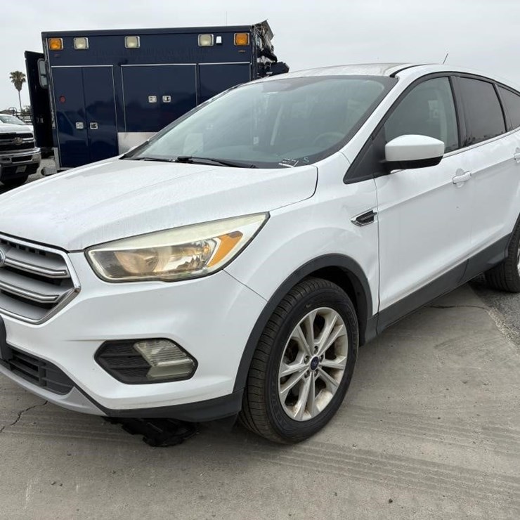 2017 FORD ESCAPE