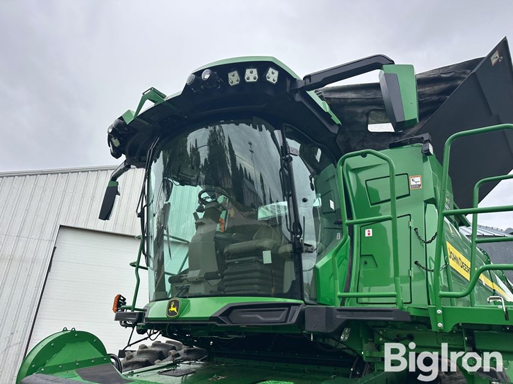 2022-john-deere-x9-1000-image-13
