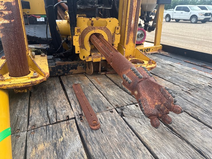 #3601-•-2020-vermeer-d23x30-series-iii-horizontal-directional-drill-image-19