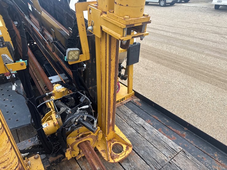 #3601-•-2020-vermeer-d23x30-series-iii-horizontal-directional-drill-image-17