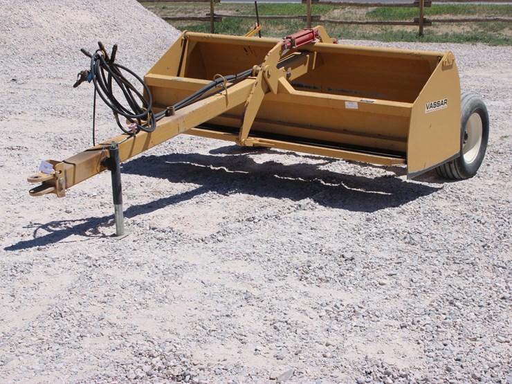 #1025-•-vasser-mfg.-8ft-1.5-yard-scraper-image-2