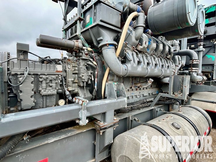 2010-mtu-12v4000-image-11