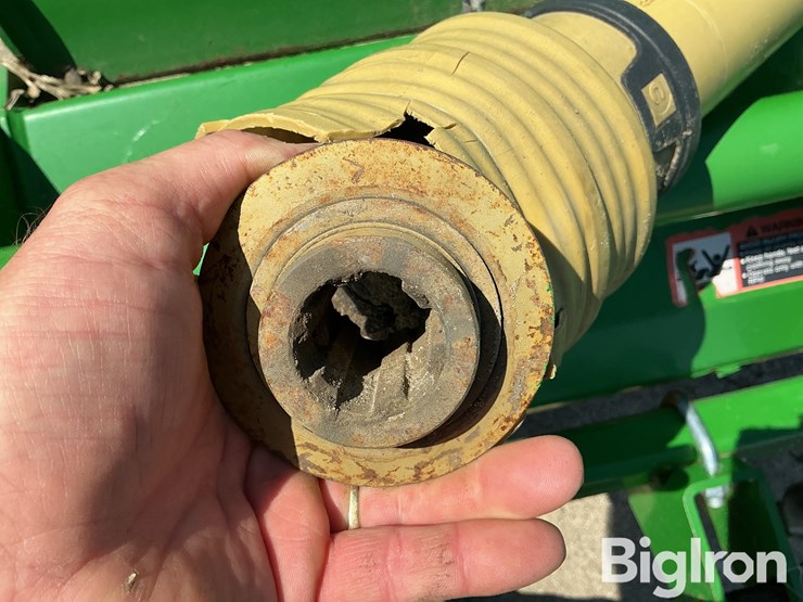 john-deere-665-image-10