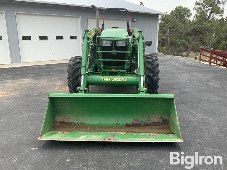 2013-john-deere-5085m-image-2