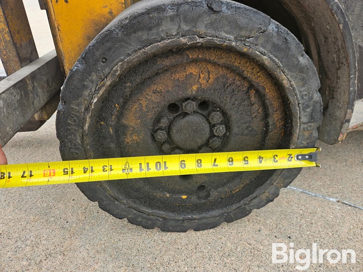 hyster-space-saver-50-forklift-image-19