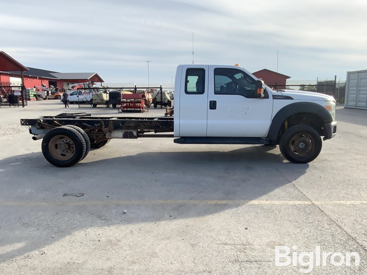 2015-ford-f550-xl-image-4