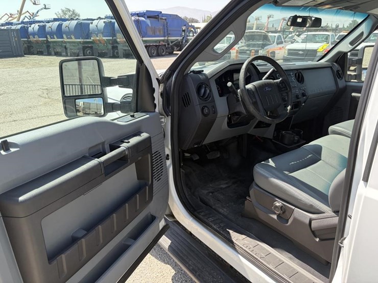 2015-ford-f250-image-13