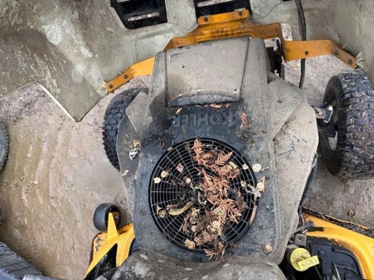 cub-cadet-1050-image-5