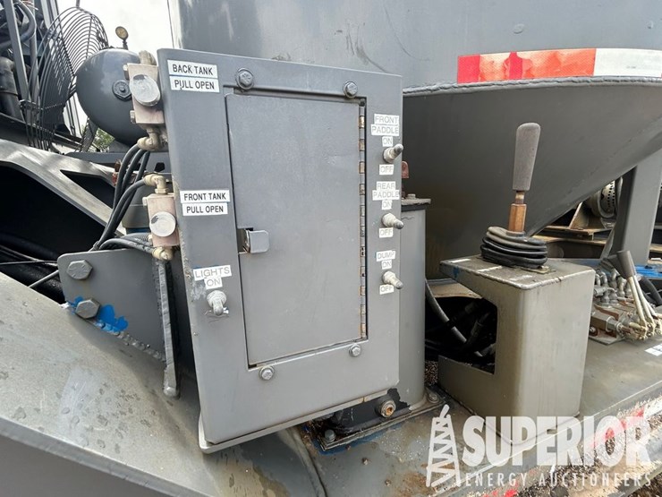 2010-cummins-qsb6.7-image-10