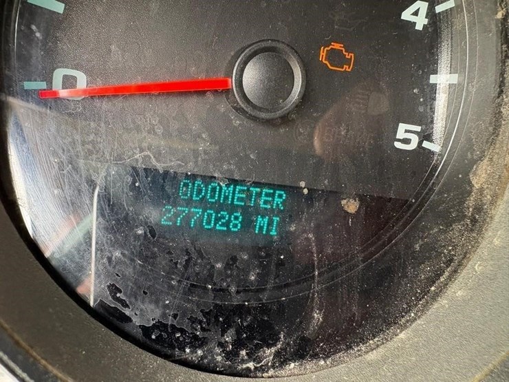 2008-chevrolet-2500-image-16