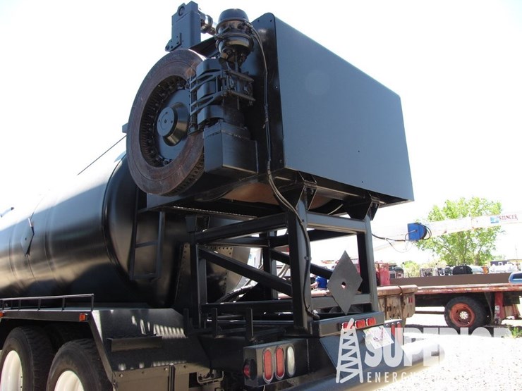 2002-mack-rd688s-image-9