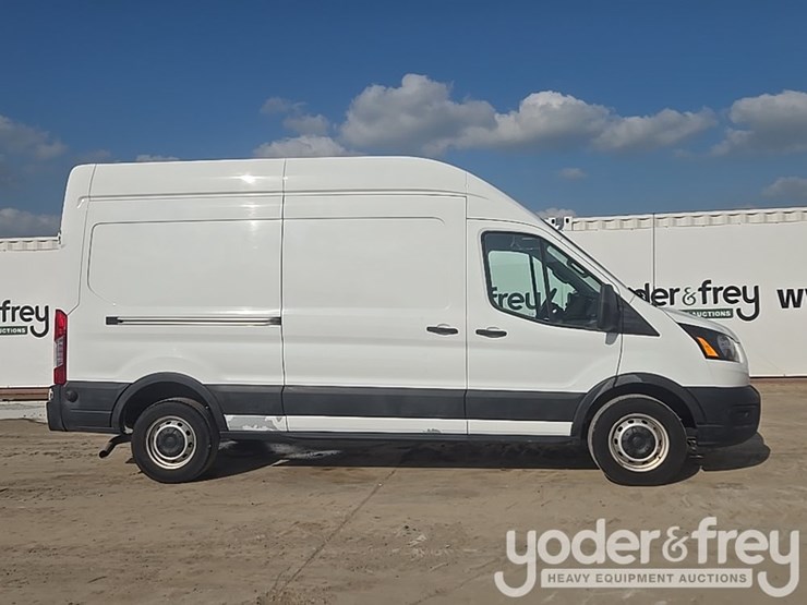 2020-ford-transit-image-6
