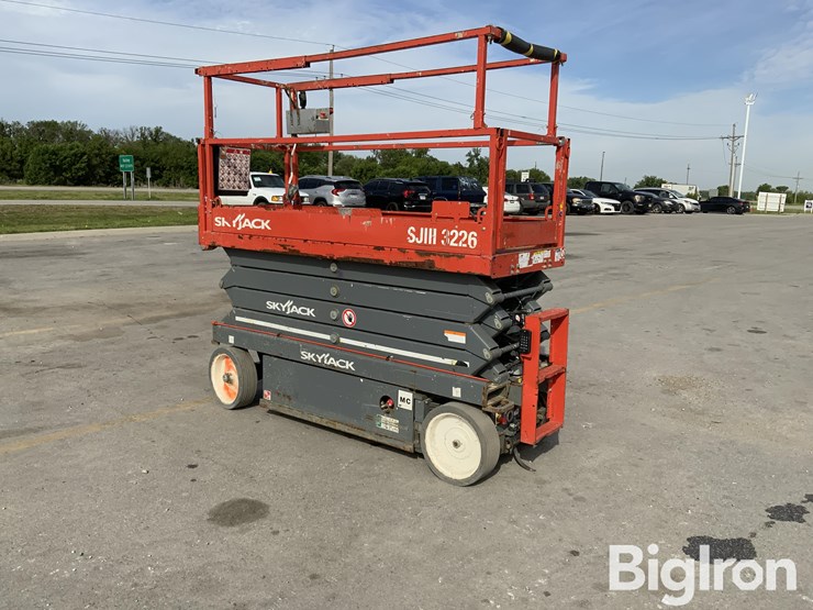 2018-skyjack-sjiii3226-image-3