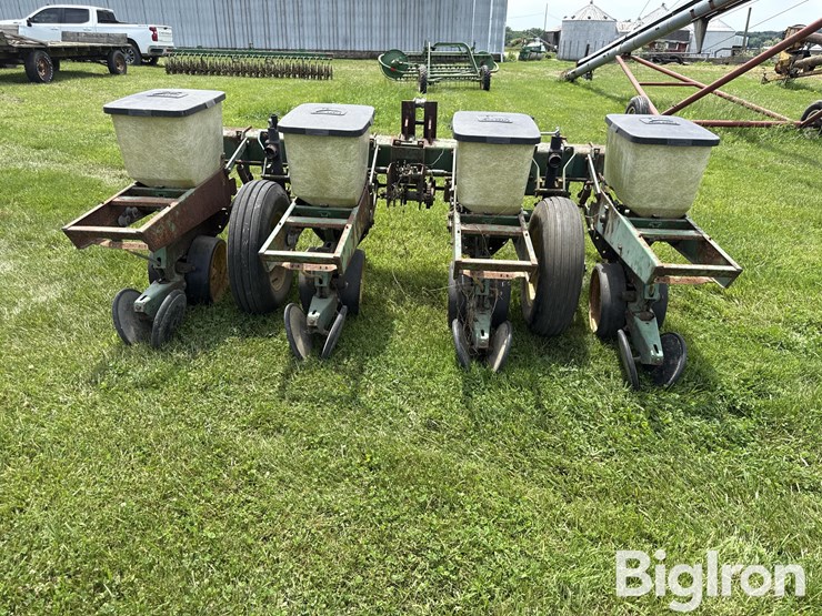 john-deere-7000-image-6