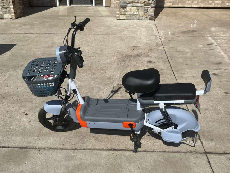 #4090-•-onshine-2-wheel-electric-vehicle-image-2