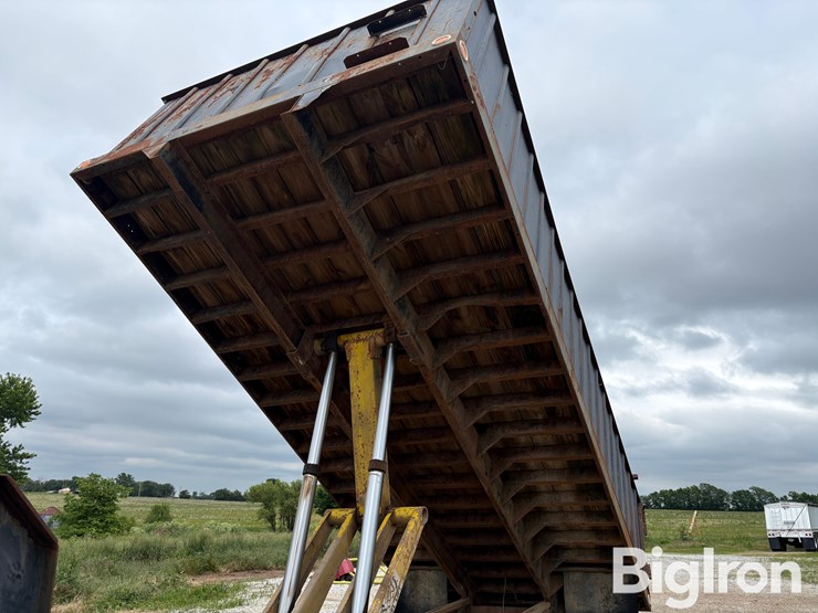 2022-homemade-box-trailer-image-15