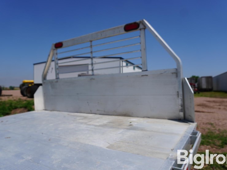 12'x101"-aluminum-flatbed-image-12
