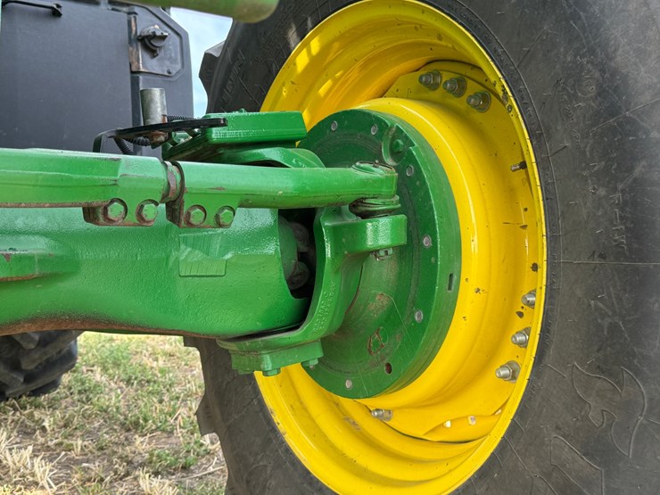 2023-john-deere-7r-210-image-37