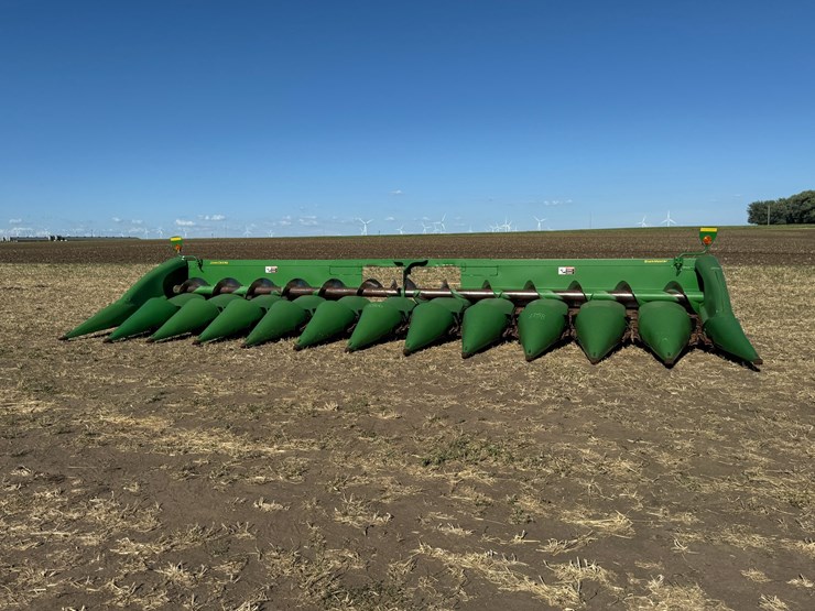 john-deere-612c-image-1