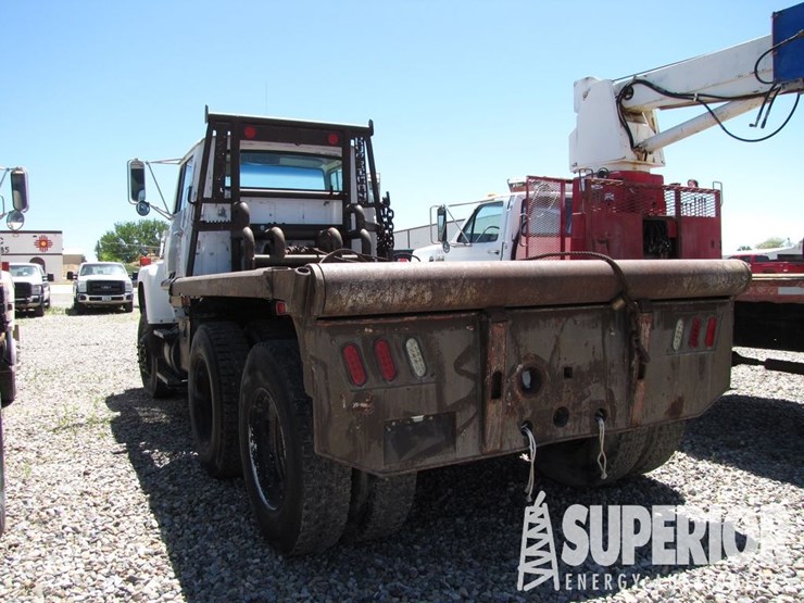 1990-ford-l8000-image-6