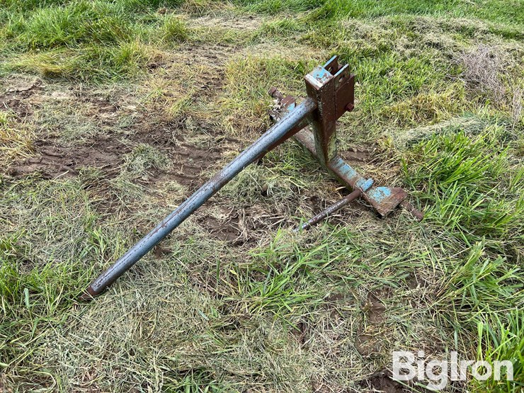 shop-built-3-pt-bale-spear-image-1