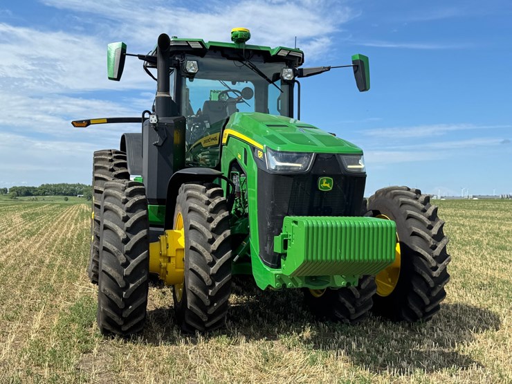 2023-john-deere-8r-340-image-12