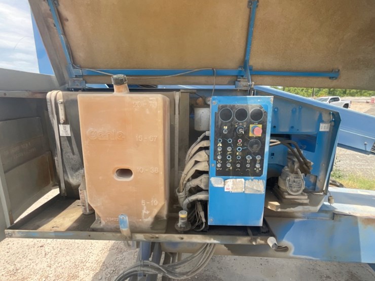 2008-genie-s40-image-11