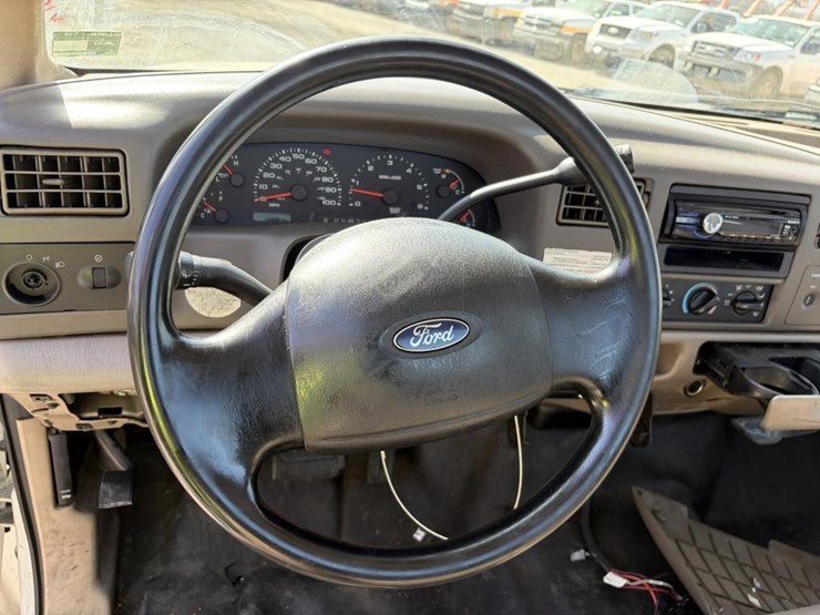 2004-ford-f250-image-12