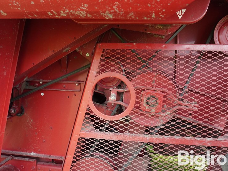 case-ih-1640-image-16