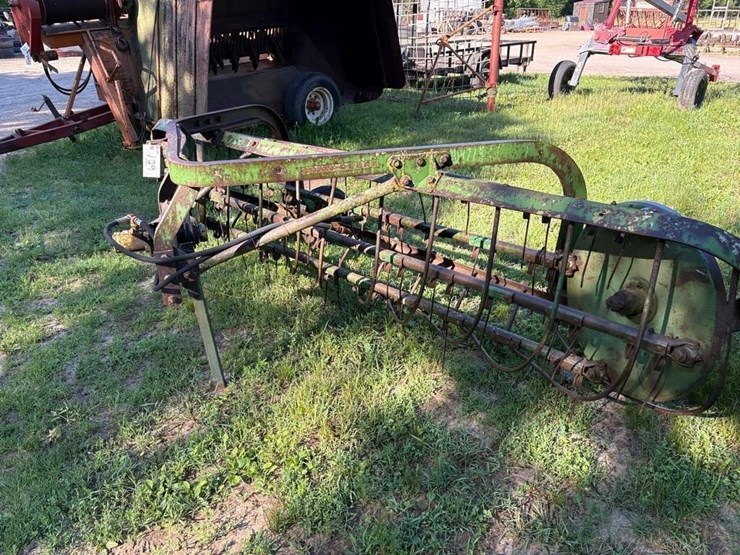 john-deere-350-image-3
