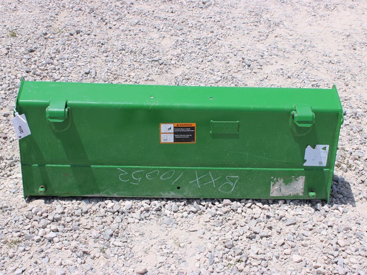 #2016-•-john-deere-53-inch-bxx10052-garden-tractor-bucket-image-4