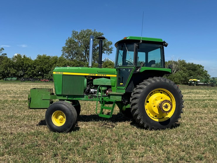 john-deere-4630-image-2