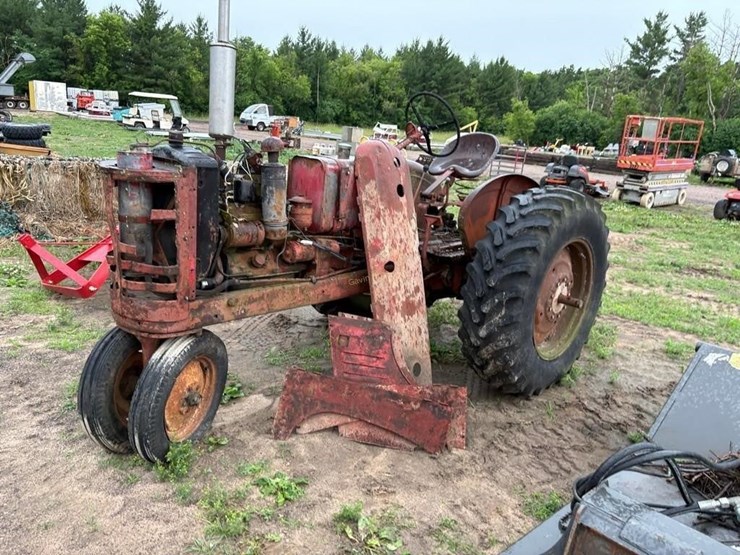 massey-ferguson-22-image-3