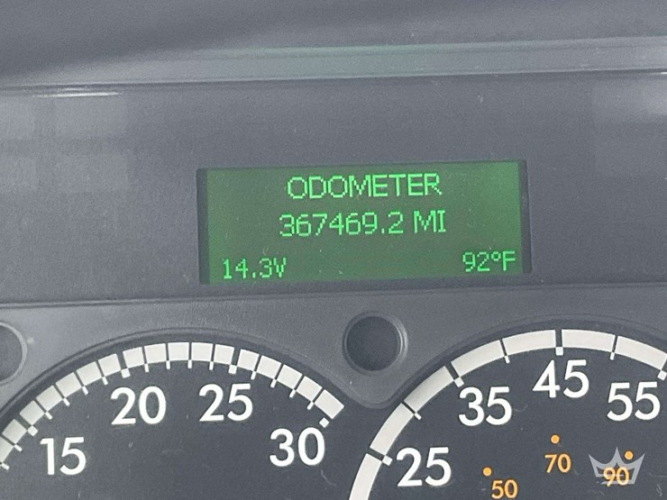 2017-freightliner-cascadia-125-image-8